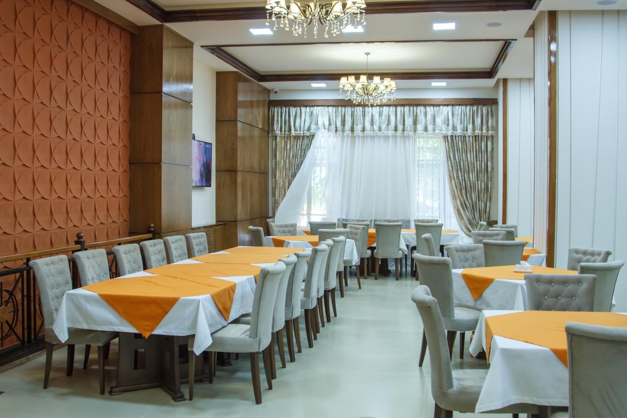 Hotel Plaza Viktoria Gyumri Exterior foto